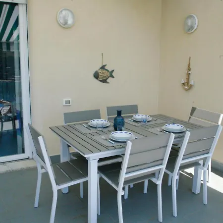 La Casa Di Letizia Feriehus *
